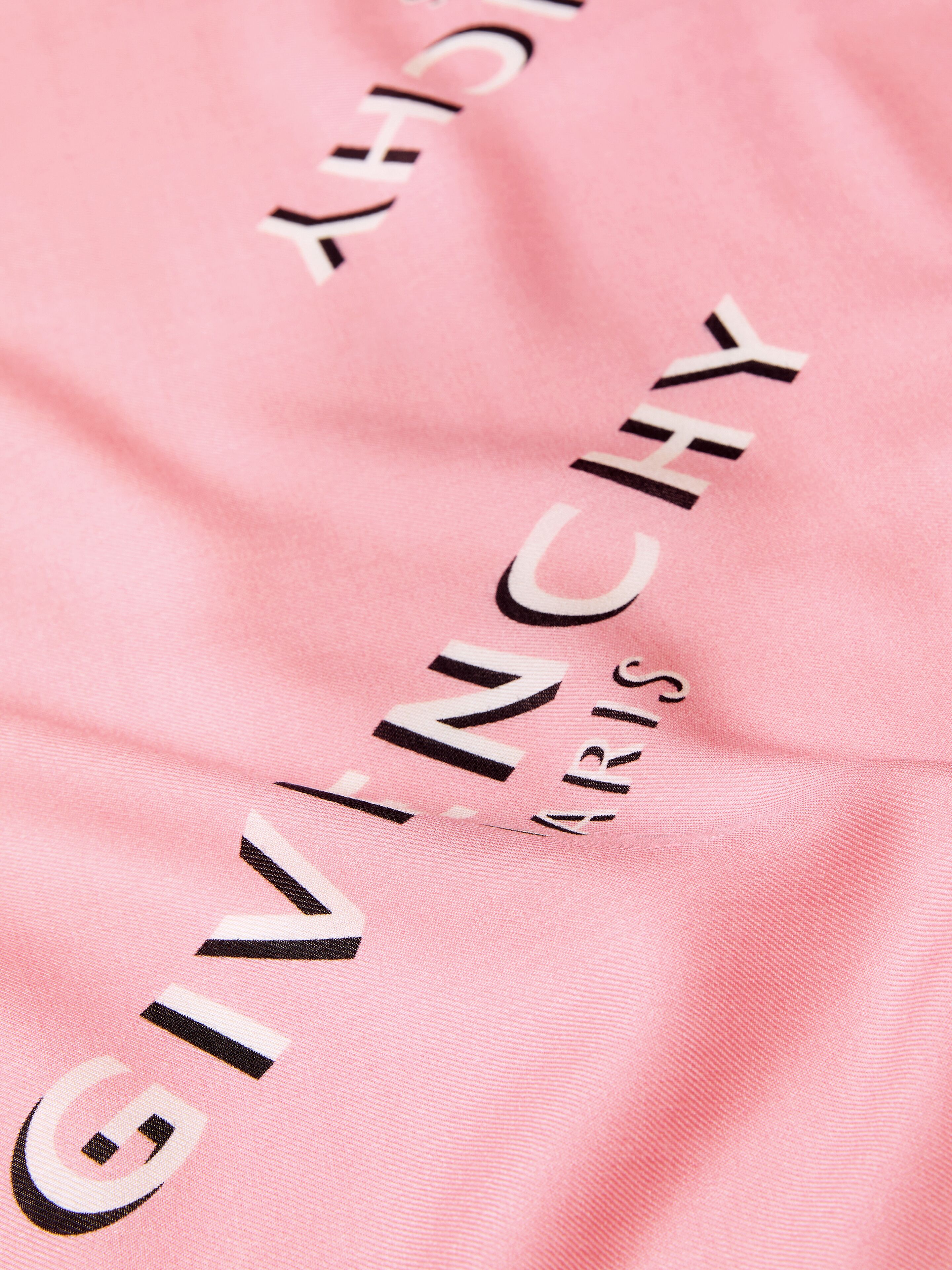 GIVENCHY Shadow stole in wool and silk